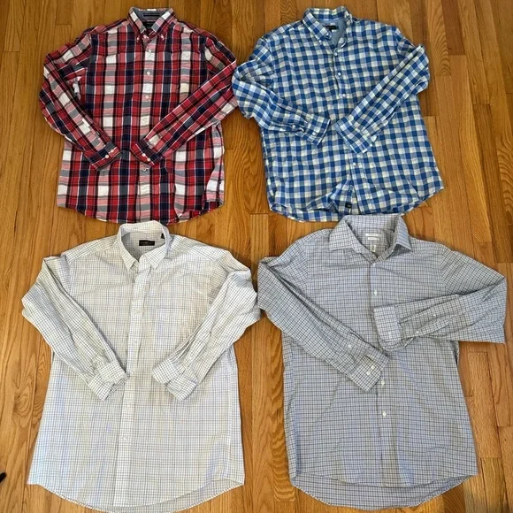 Set of 4 Men’s Medium Long Sleeve Button Downs - Picture 1 of 7